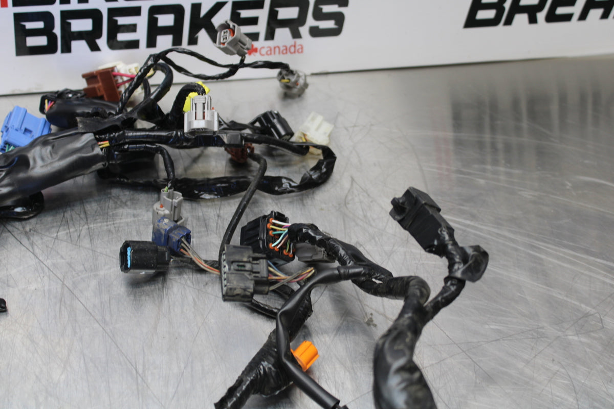 12-16 HONDA CBR1000RR MAIN ENGINE WIRING HARNESS MOTOR WIRE LOOM BB157