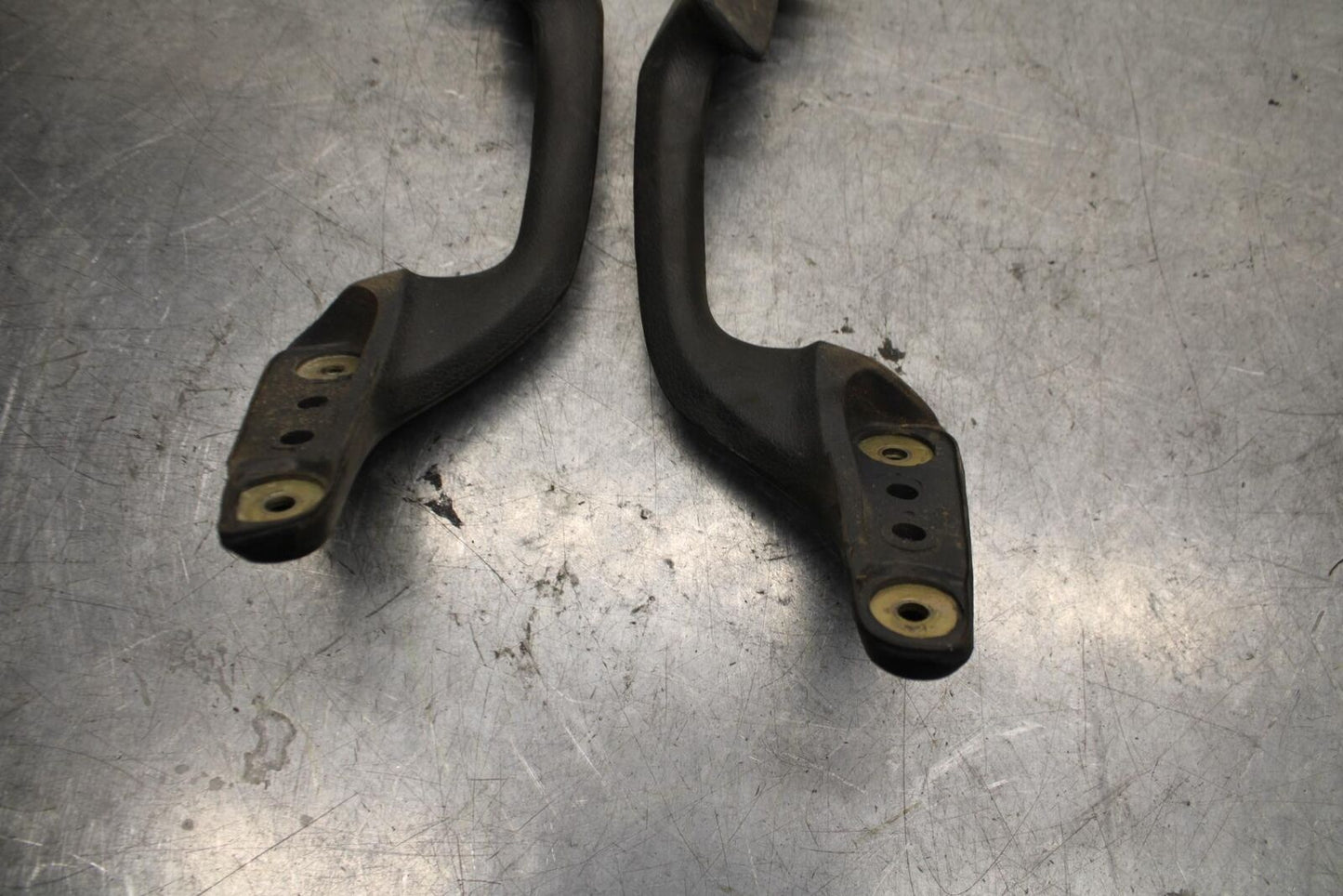 2001 Honda ST1100 PASSENGER REAR SEAT GRAB BAR HANDLE SET BB77