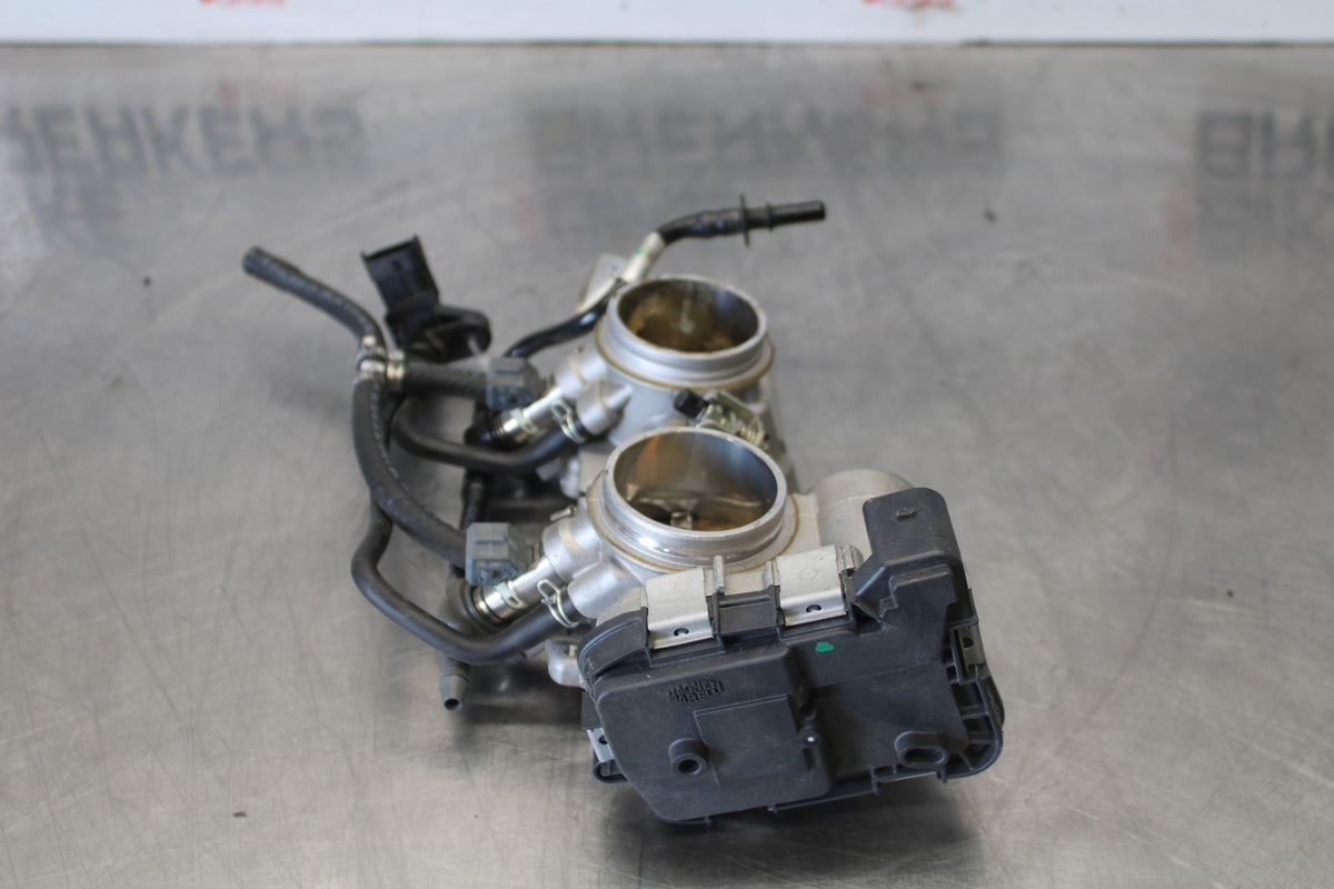 20-23 APRILIA RS660 MAIN FUEL INJECTORS / THROTTLE BODIES BB889