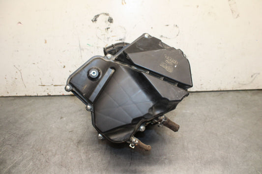 19-24 YAMAHA R3 AIRBOX AIR INTAKE FILTER BOX BB736