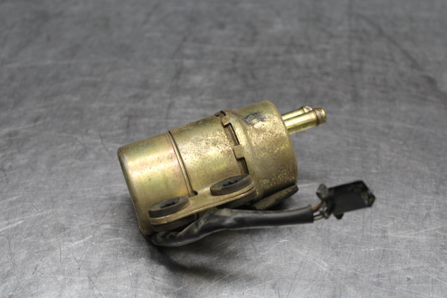 00 SUZUKI INTRUDER 1500 VL1500 FUEL GAS PUMP BB761