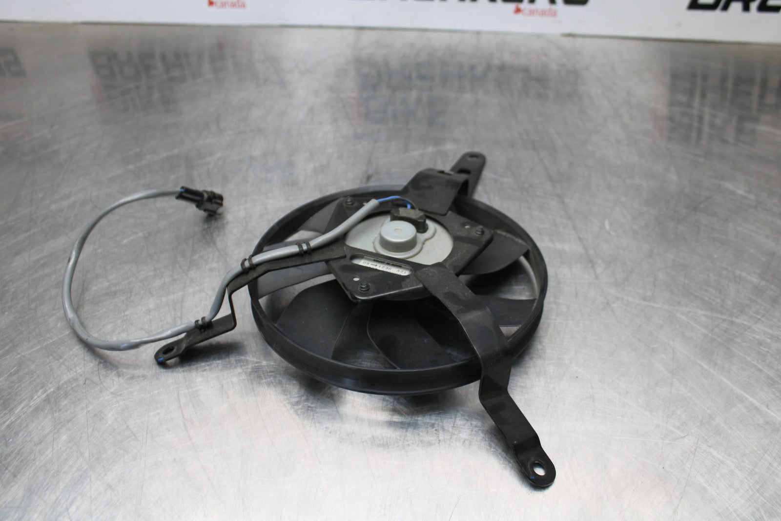 21-23 KAWASAKI NINJA ZX6R ENGINE RADIATOR COOLING FAN BB179