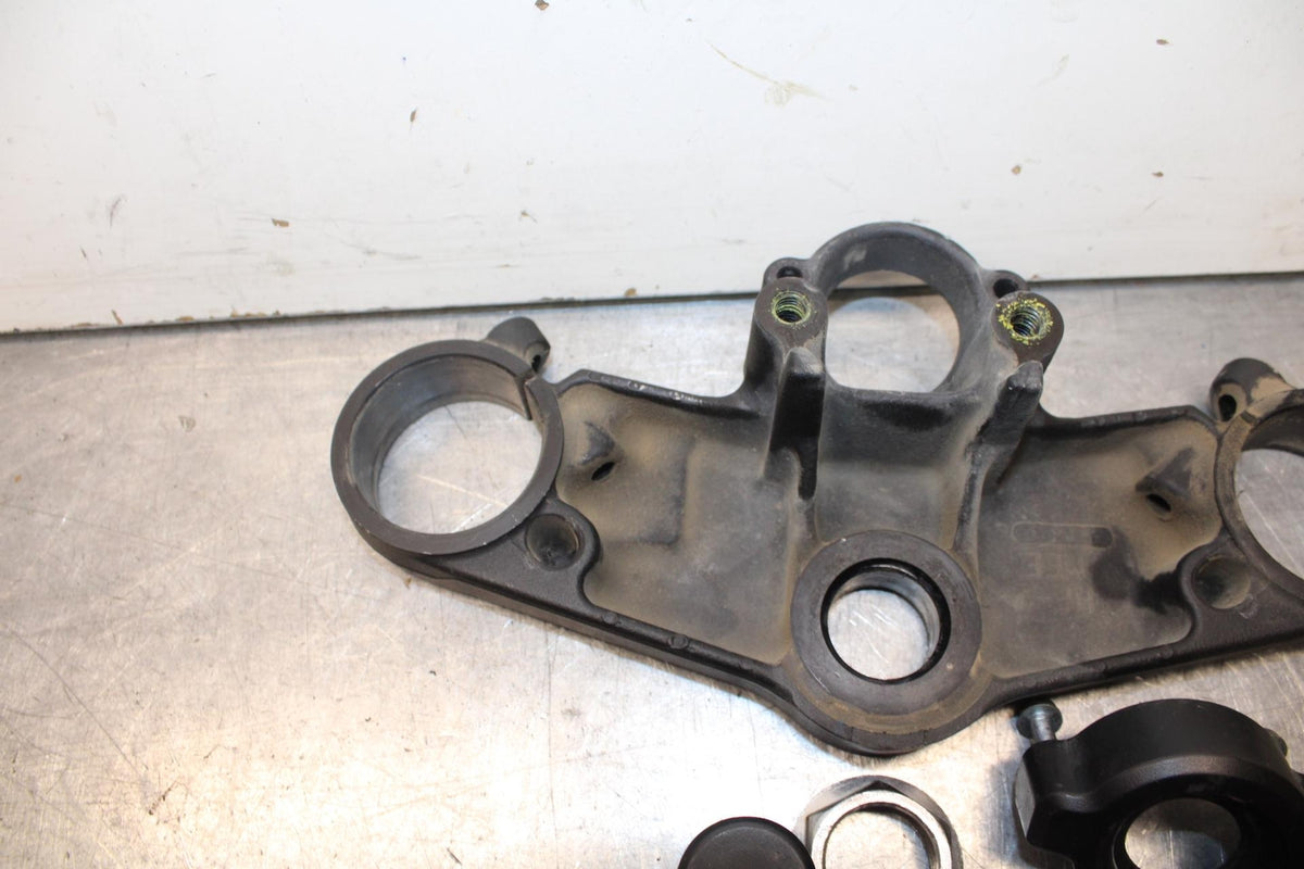 03-04 HONDA CBR600RR FORKS UPPER TRIPLE TREE CLAMP 53300-MEE-000 BB614