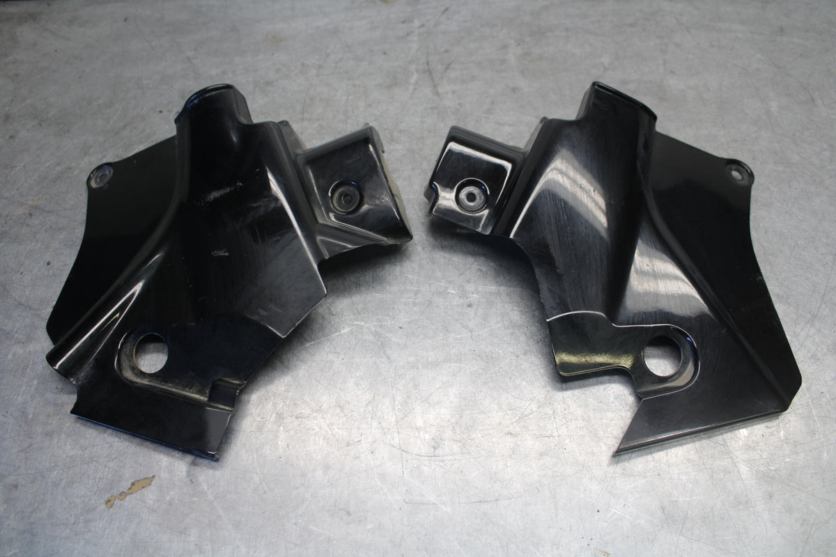 05-06 YAMAHA ROYAL STAR FRAME COVER COWL BB697