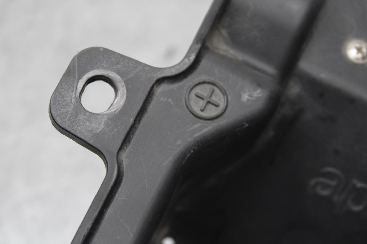 20-23 APRILIA RS660 RBATTERY TRAY PLASTIC BB643