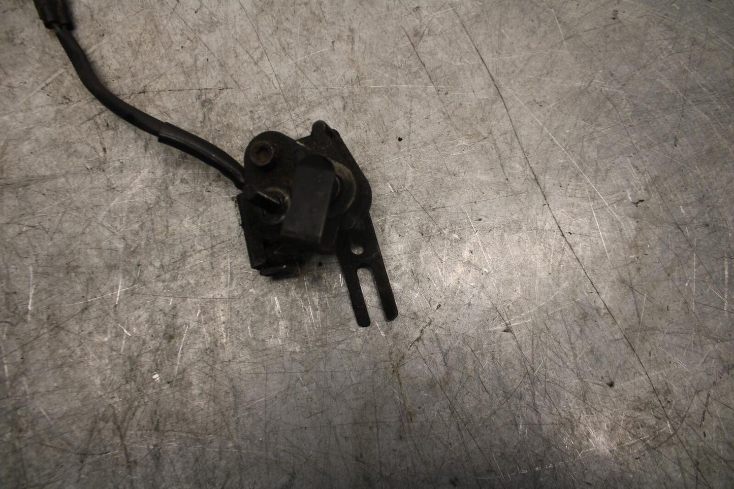 2009 Kawasaki Ninja ZX6R ZX600R KICKSTAND SIDE  SENSOR 27010-0100 BB538