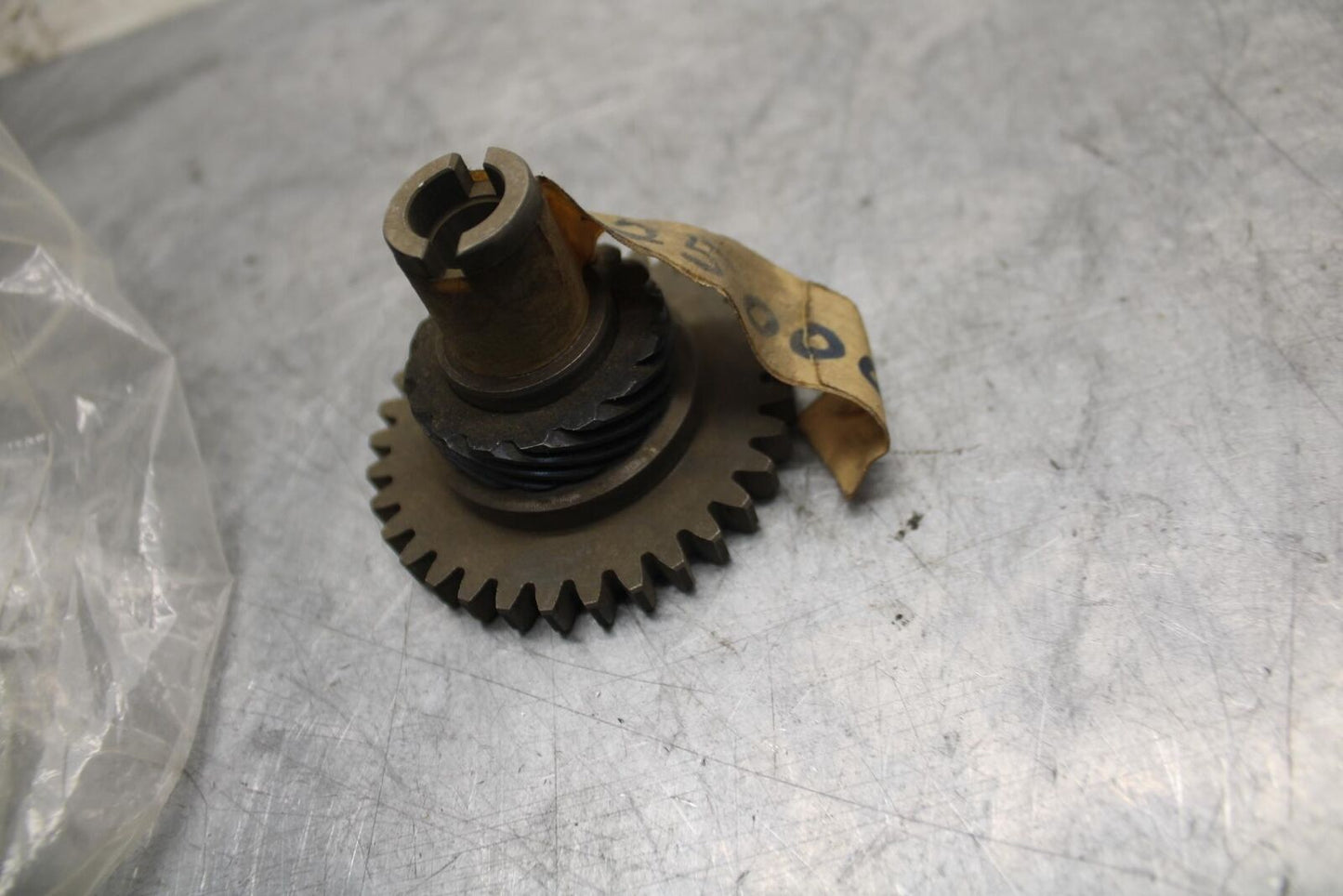 1972 Suzuki TS100  KICKSTART KICK START  GEAR26240-25001 BB33