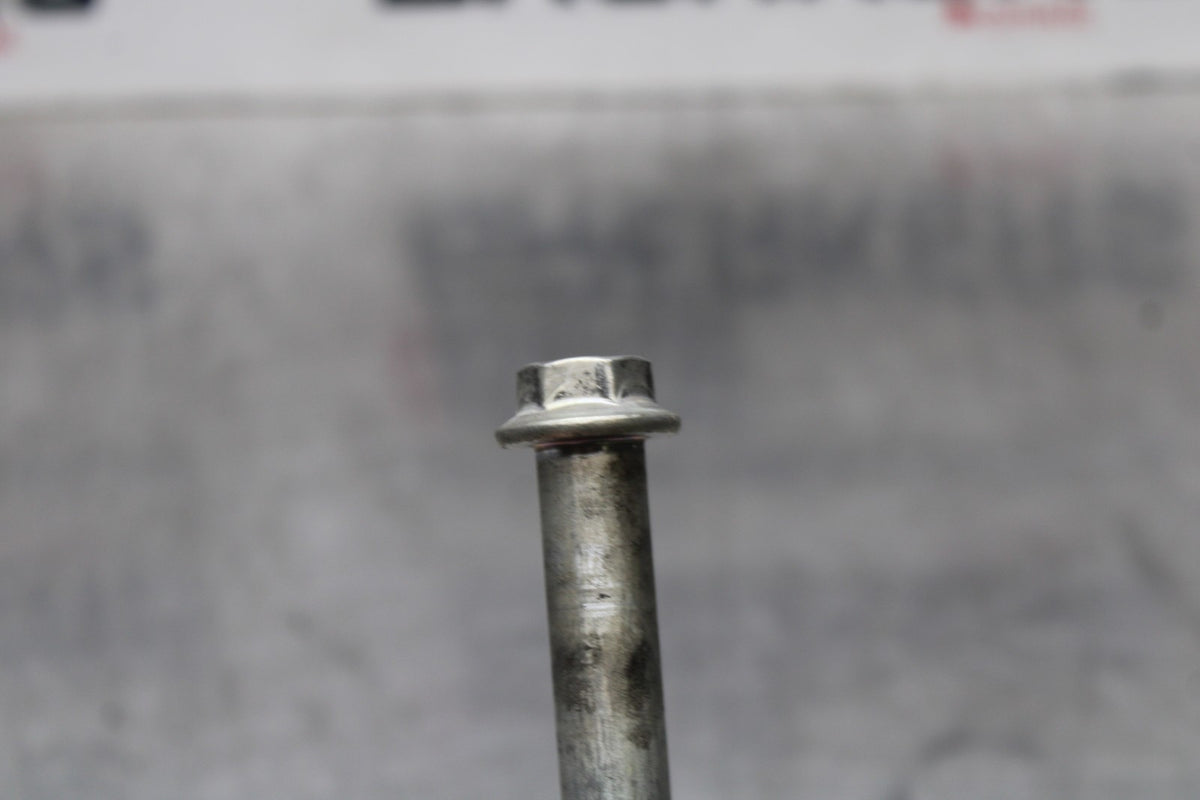 17-18 YAMAHA YZF R3 FRONT WHEEL RIM AXLE PIVOT BOLT BB788