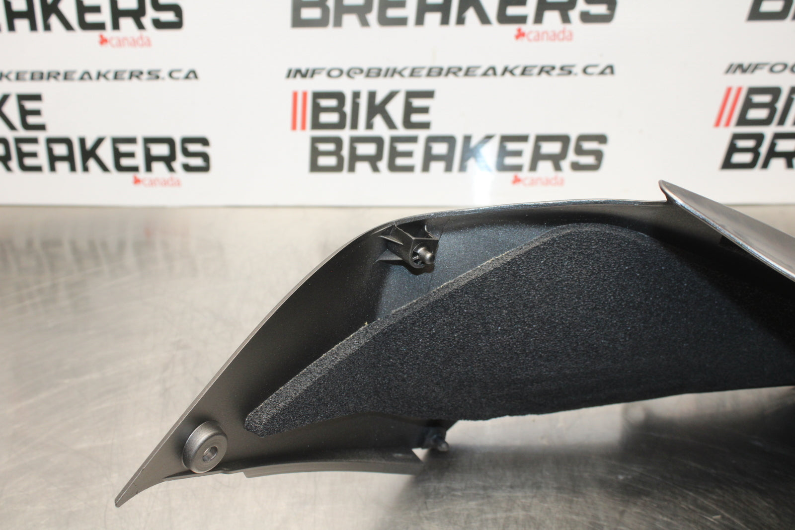 23-24 KAWASAKI NINJA ZX14R NEW!!  FRONT GAS TANK FUEL FAIRING COWL COVER BB169