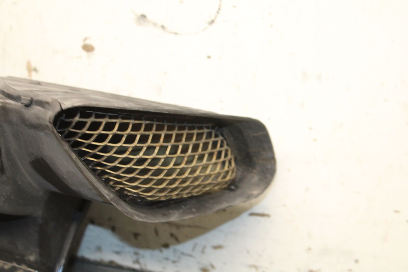 06-07 SUZUKI GSXR 600 RIGHT RAM AIR INTAKE DUCT TUBE BB737