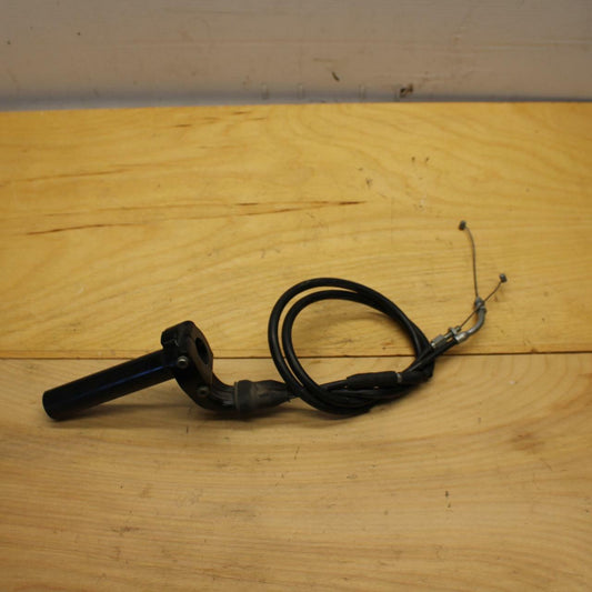 02-03 YAMAHA YZF R1 5PW THROTTLE CABLE LINE HOUSING GUIDE BB313