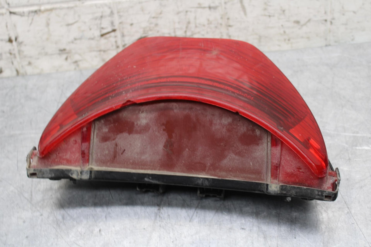 2006 Honda CBR600F4i REAR TAIL TAILLIGHT BACK BRAKE LIGHT BB567