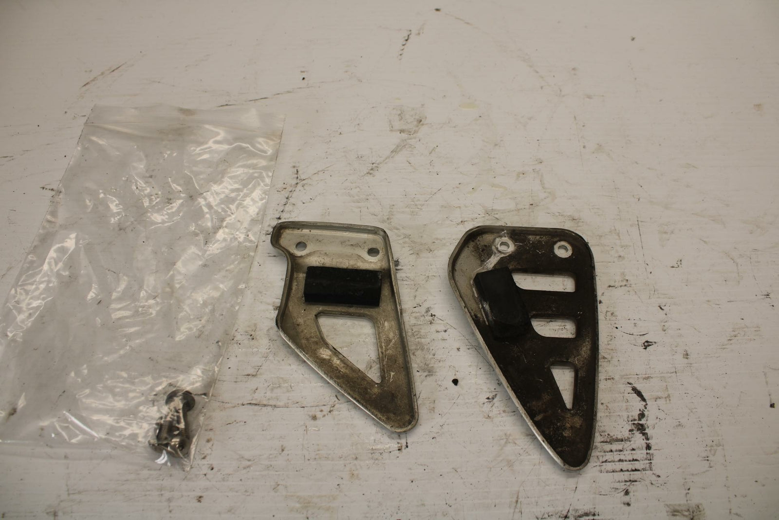 98-03 SUZUKI TL1000R  REARSET REAR SET HEEL GUARD COVER SET  BB267