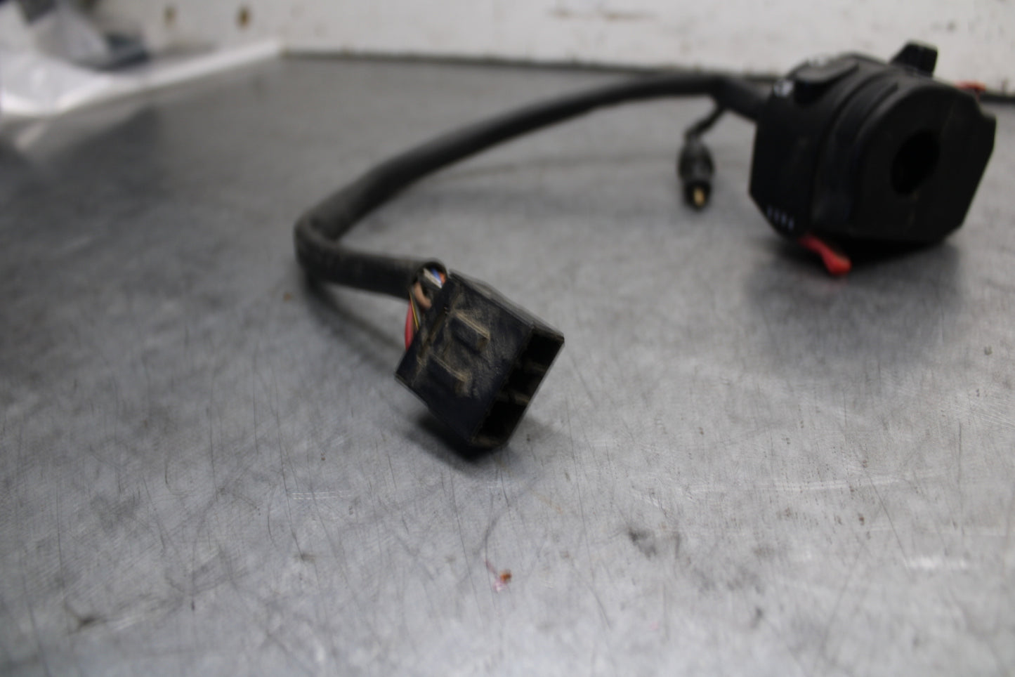 09-11 TRIUMPH DAYTONA 675 LEFT CLIP ON HANDLE HORN SIGNALS SWITCH SWITCHES BB652