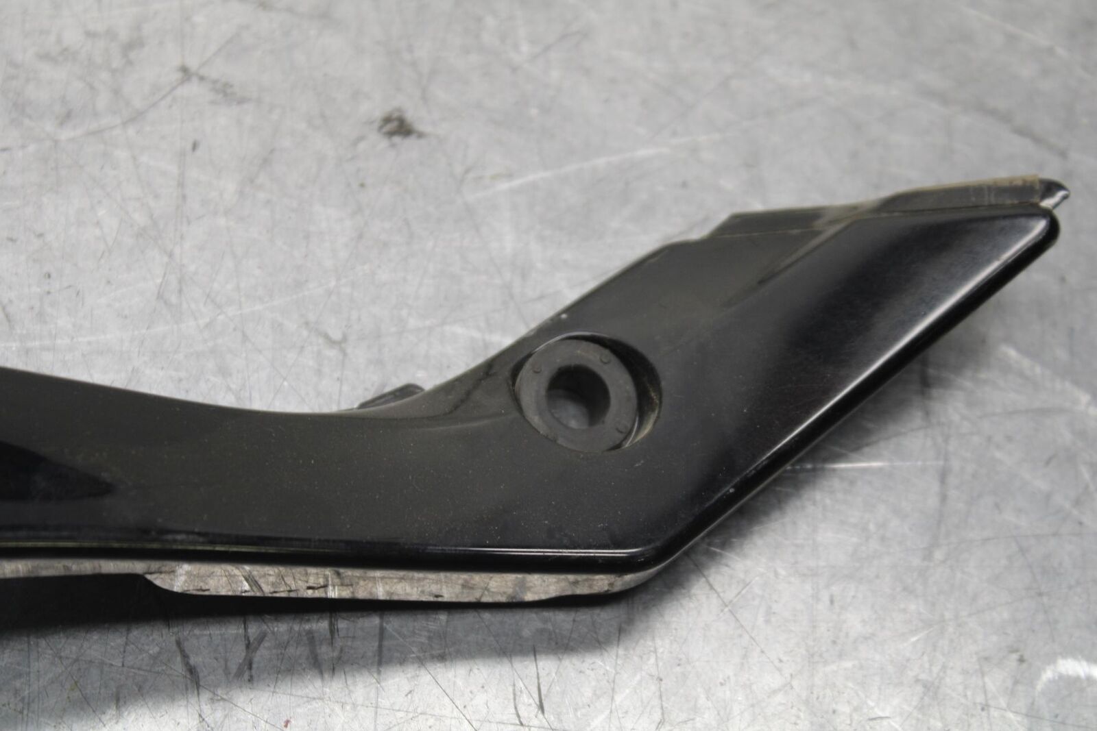 2008 Suzuki GSXR 600 RIGHT LEFT FRONT SIDE SEAT PANELS TRIMS FAIRINGS  BB101