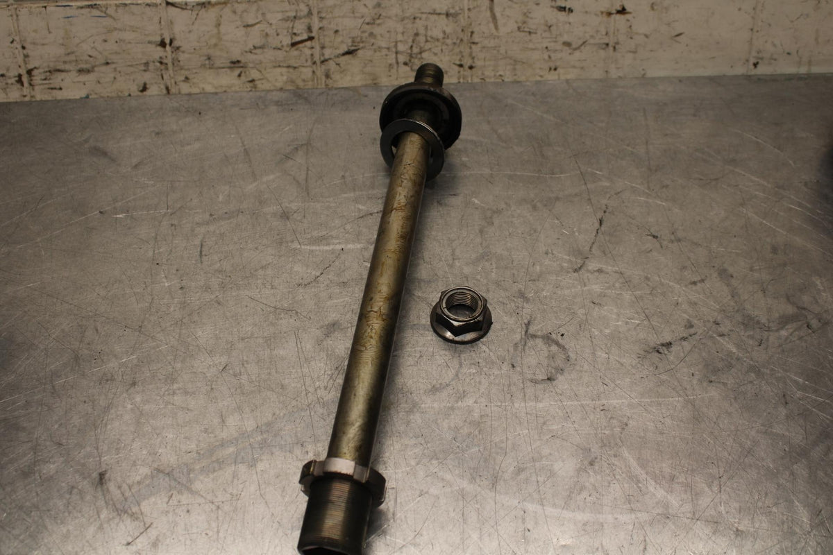 2007 Yamaha YZF R1 REAR BACK SWINGARM BOLT SUSPENSION PIVOT AXLE BB575