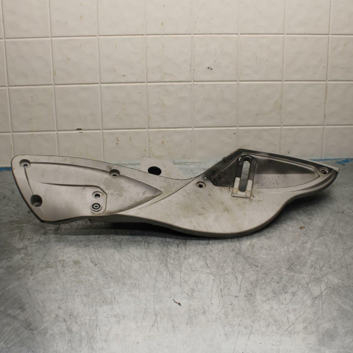 10-12 CAN AM SPYDER RT LEFT FOOT REST PEG STEP SUPPORT 705002833 BB415