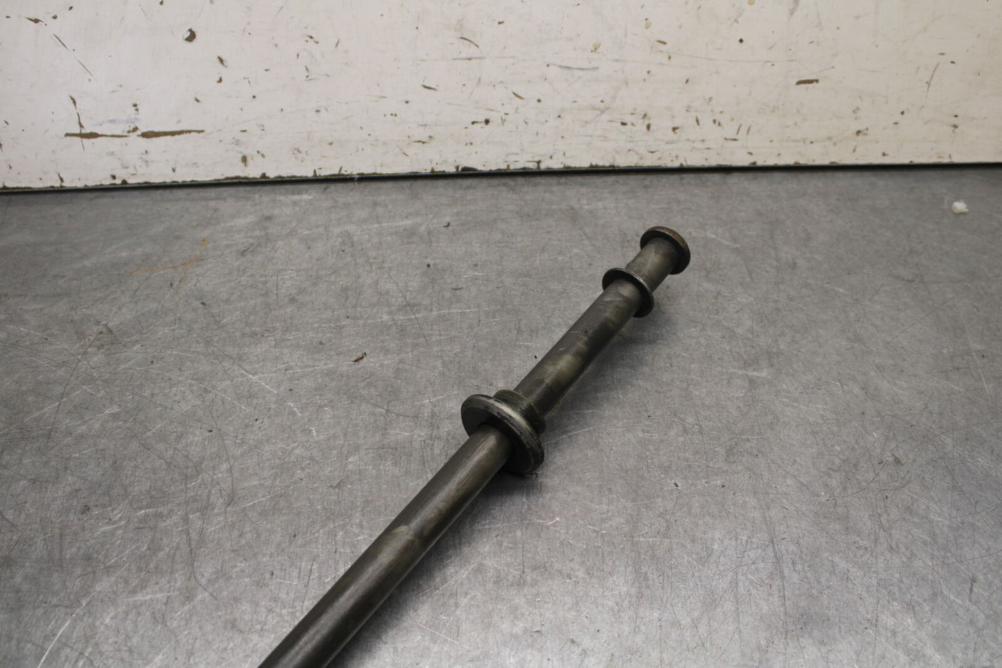 04-12 HONDA ST1300A REAR AXLE BACK WHEEL RIM PIVOT BOLT AXEL BB669