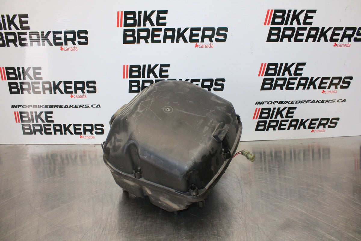 03 SUZUKI SV650S AIRBOX AIR INTAKE FILTER BOX BB167