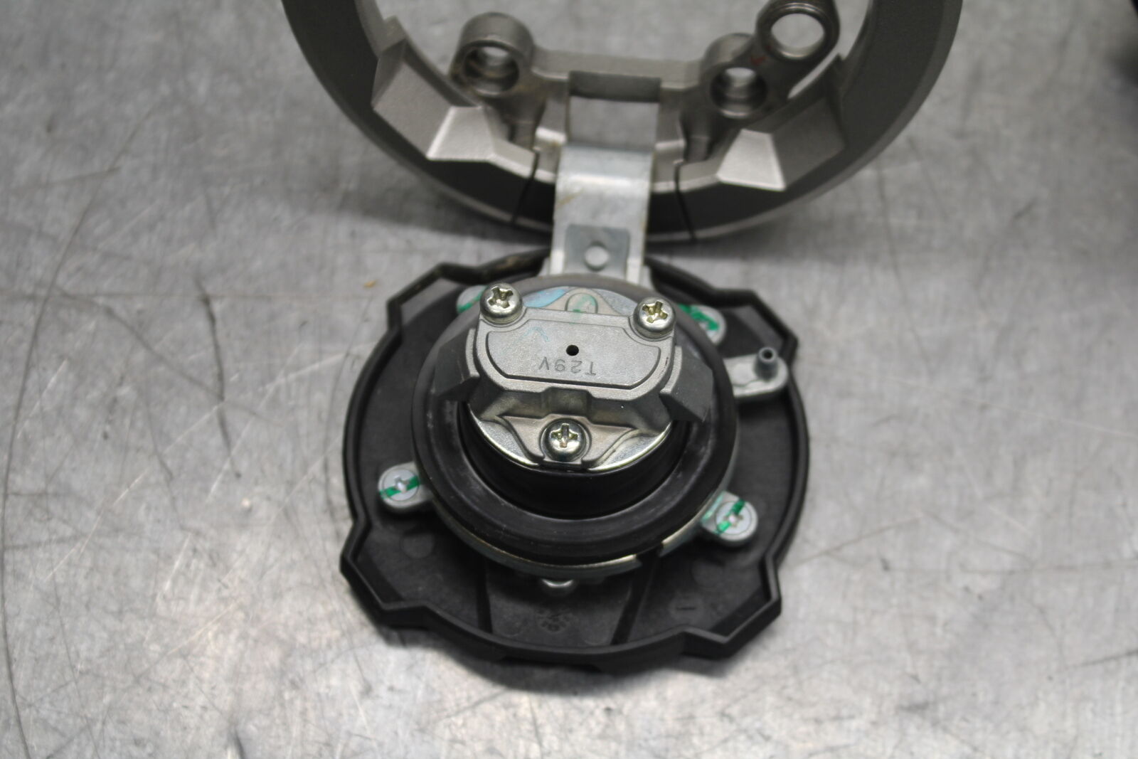 18-23 KAWASAKI NINJA 400 EX400 IGNITION LOCK KEY SET /GAS CAP & SEAT LOCK  BB747