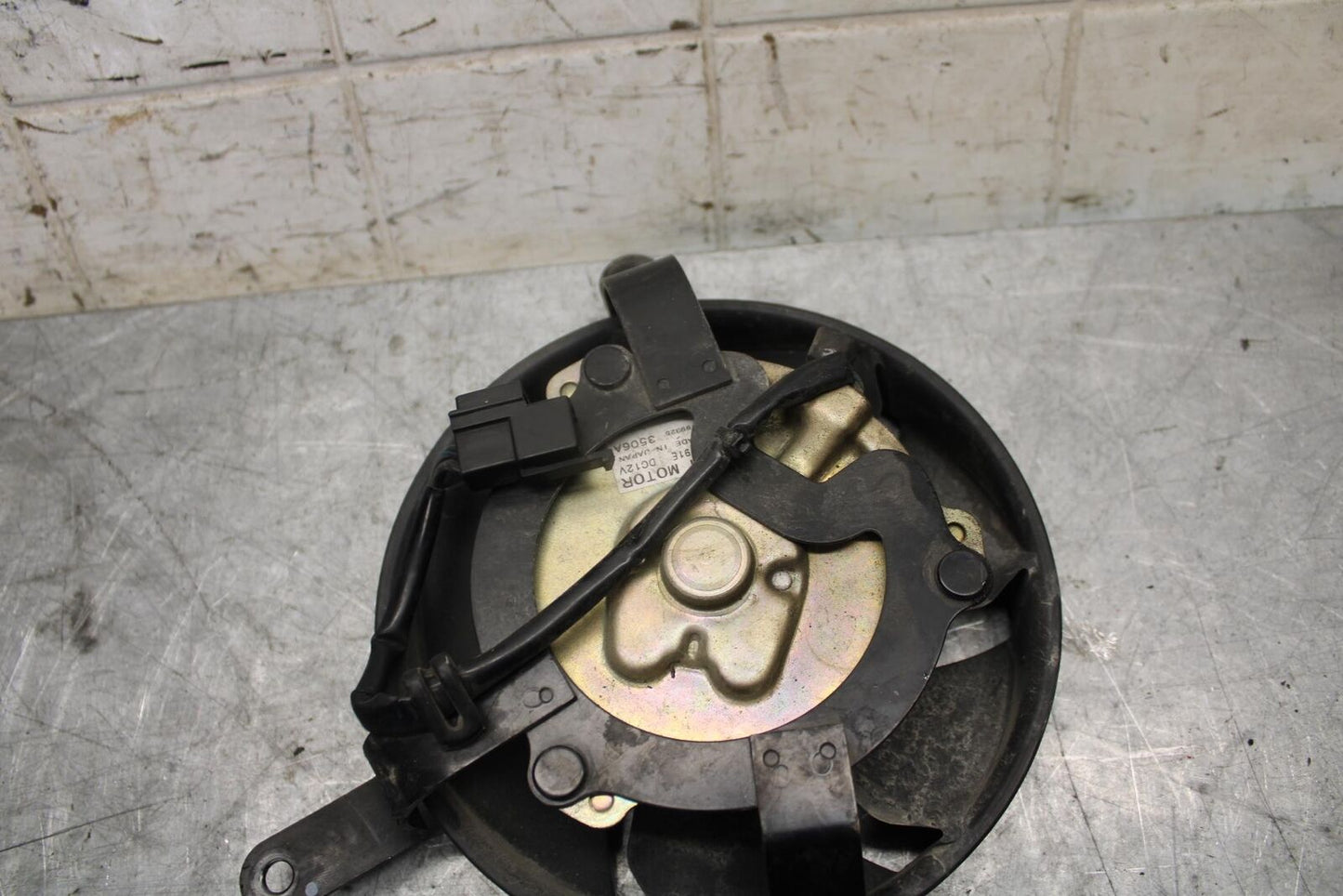 2004 Honda ST1300 ENGINE RADIATOR COOLING FAN BB49