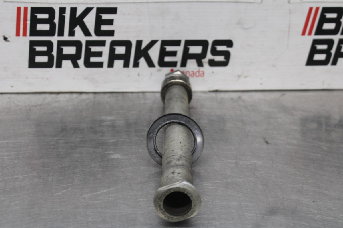 08-09 YAMAHA YZF R6S REAR AXLE BACK WHEEL RIM PIVOT BOLT AXEL BB796