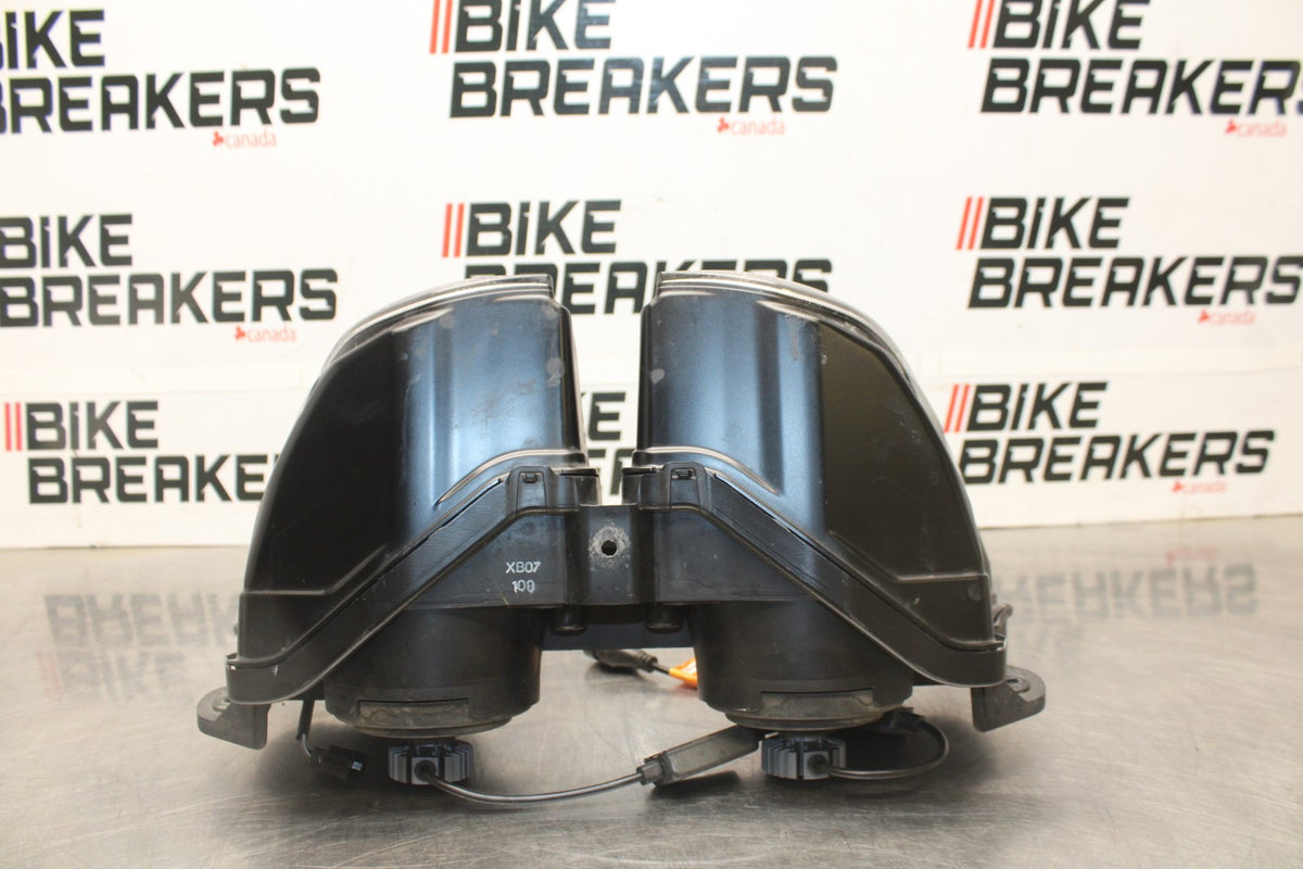 08 KAWASAKI NINJA ZX10R OEM FRONT HEADLIGHT HEAD LIGHT LAMP BB902