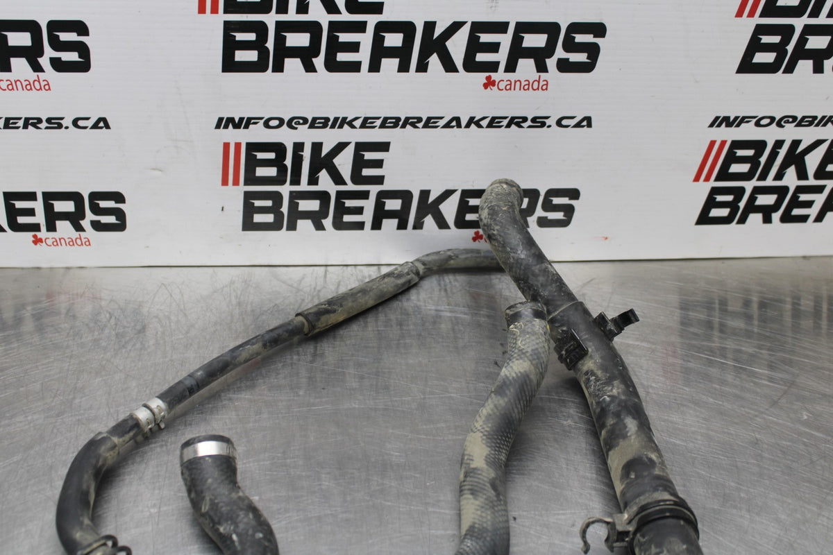 15 SUZUKI BOULEVARD C50 RADIATOR HOSES ENGINE COOLANT WATER PIPES HOSES BB775