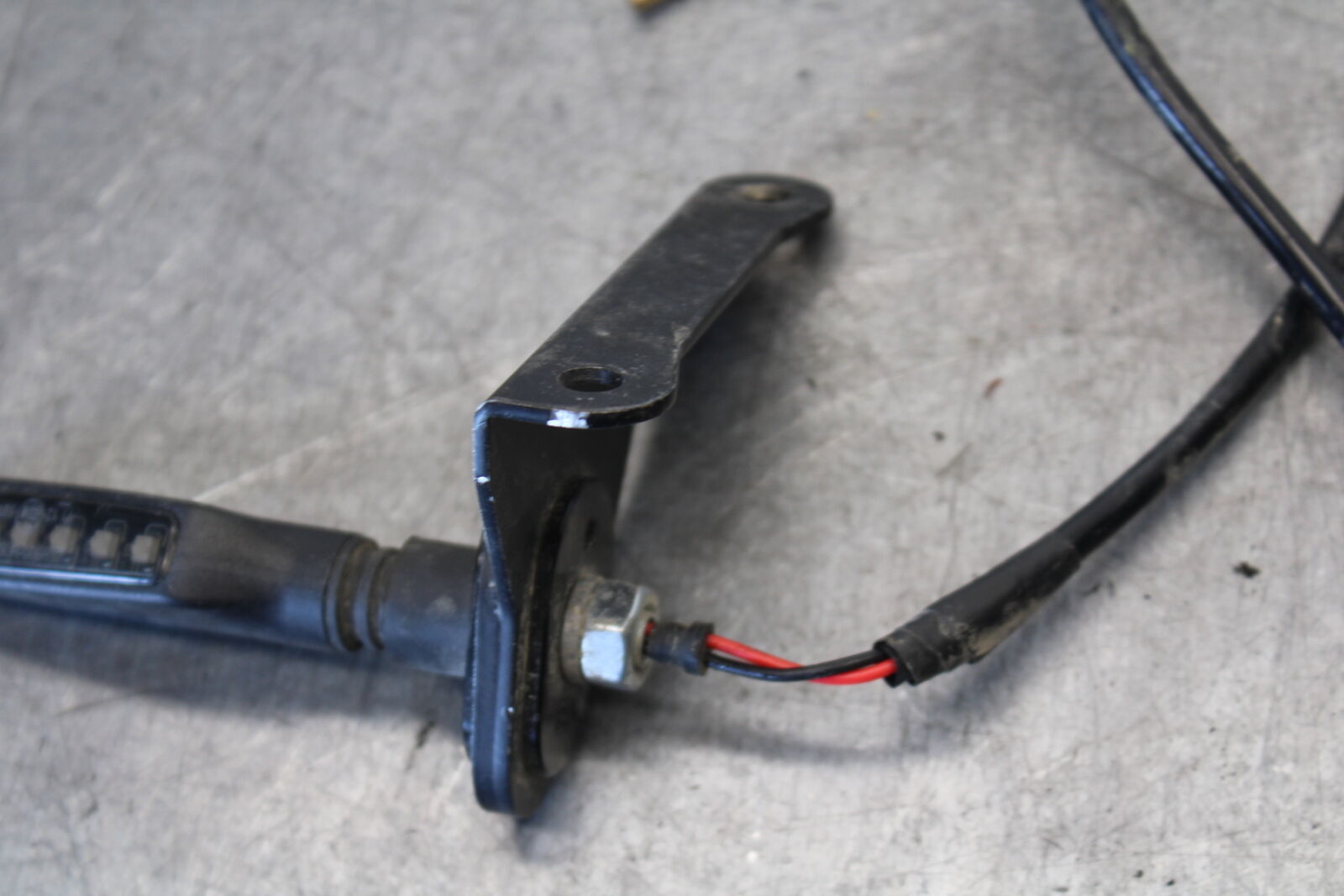 08-16 YAMAHA YZF R6 AFTERMARKET REAR LEFT RIGHT TURN SIGNALS BB665
