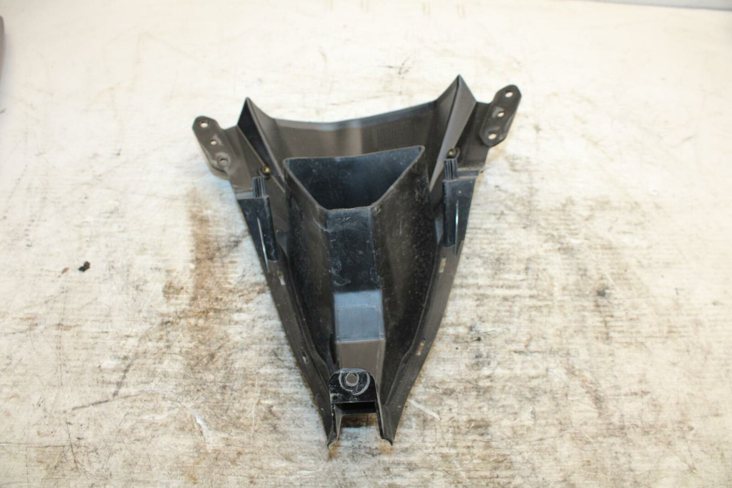 13-18 KAWASAKI NINJA ZX6R FRONT CENTER COWL FAIRING BB311