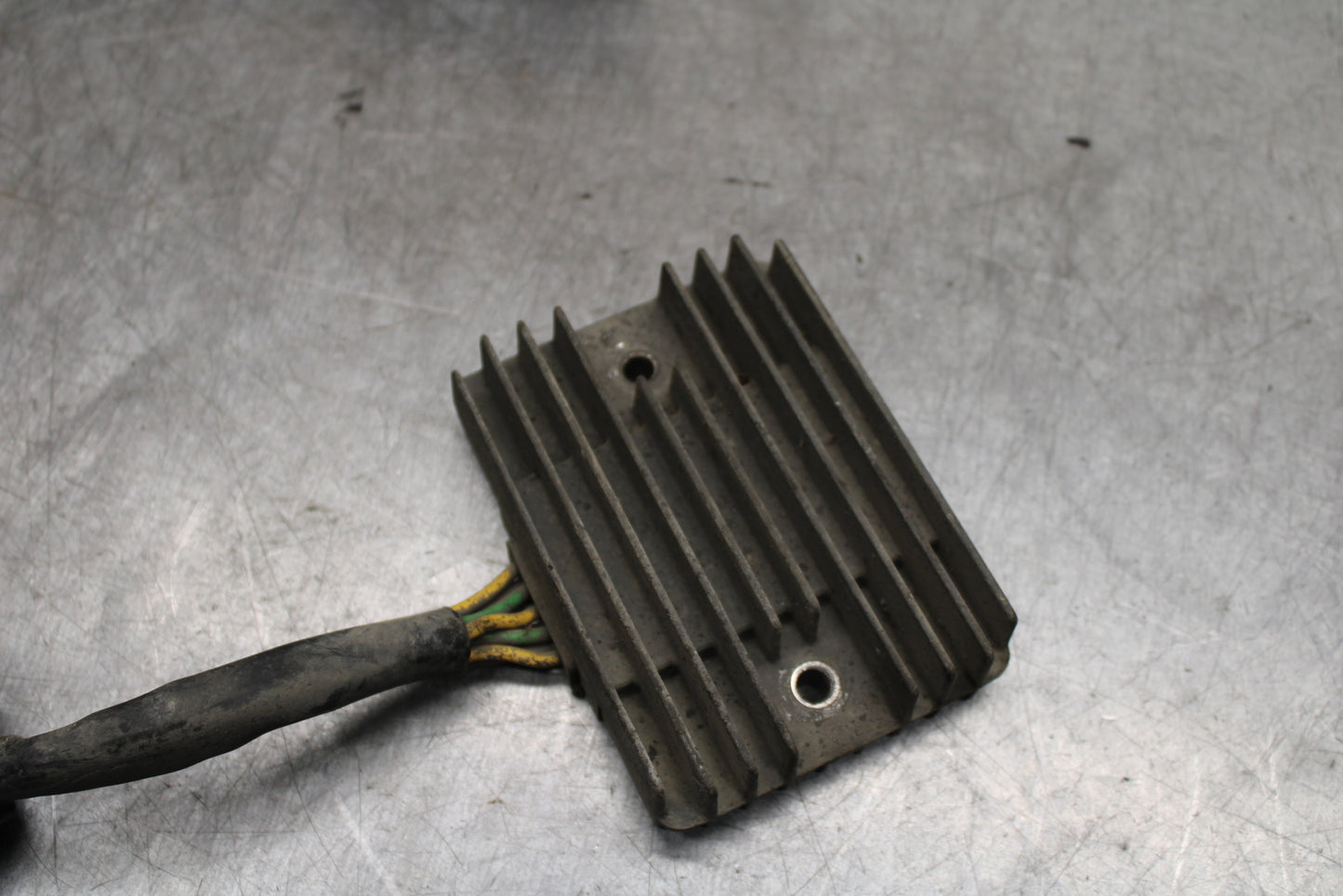 02-04 HONDA VTX1800S RECTIFIER VOLTAGE REGULATOR BB712
