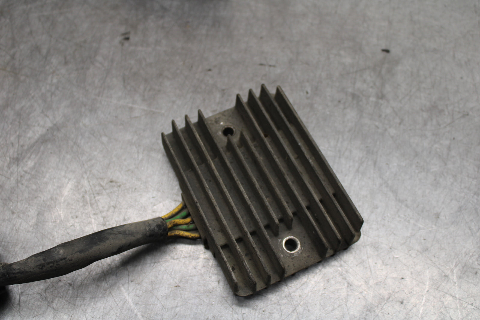 02-04 HONDA VTX1800S RECTIFIER VOLTAGE REGULATOR BB712