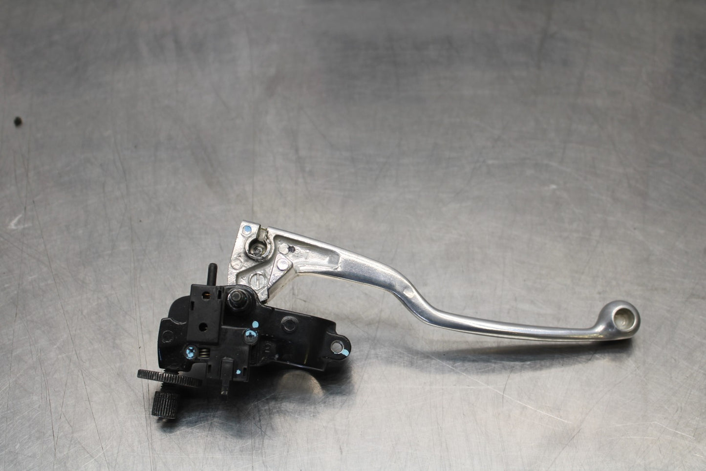 08-18 KAWASAKI KLR650 CLUTCH PERCH MOUNT WITH LEVER  BB183