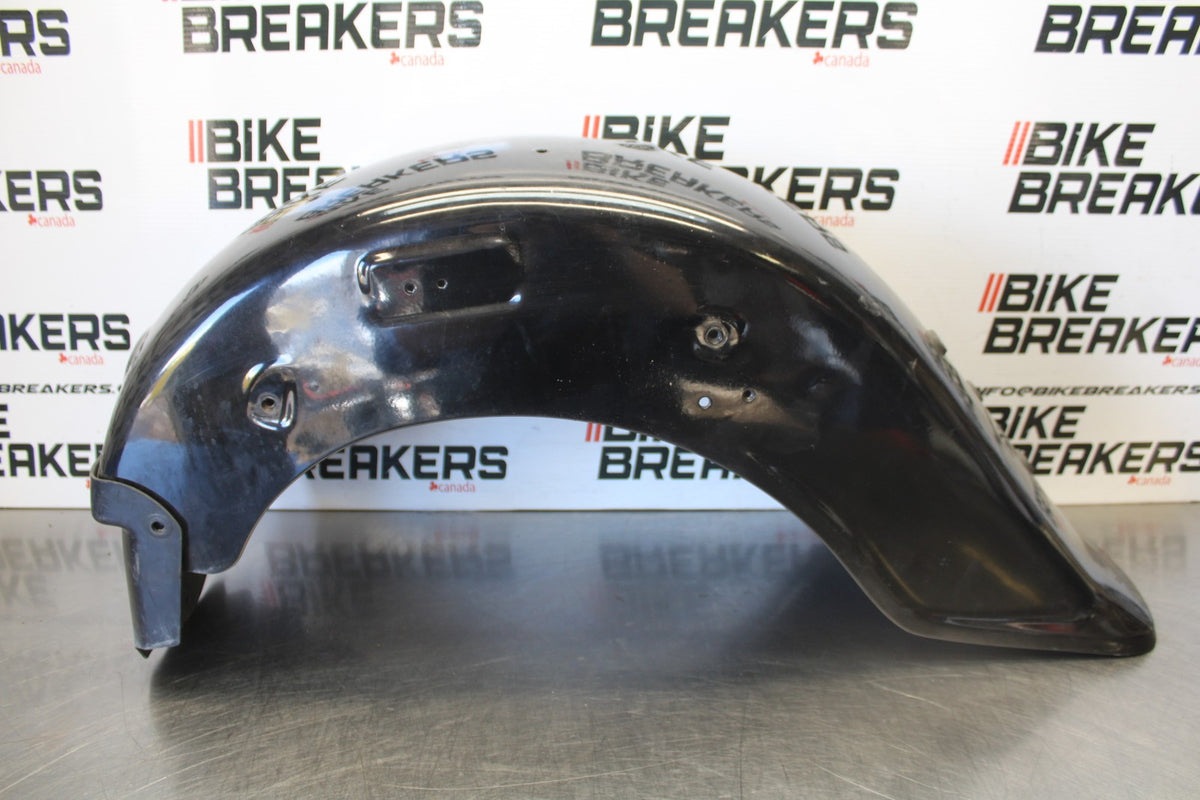2006 Suzuki Boulevard C90 REAR BACK WHEEL FENDER MUD GUARD BB849