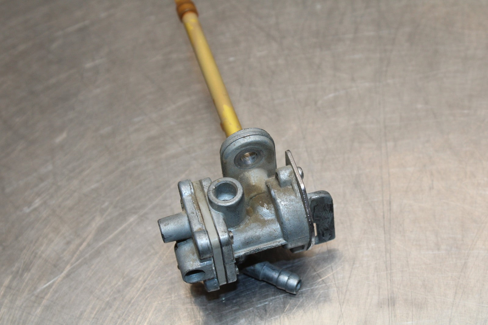 08-18 KAWASAKI KLR650 FUEL GAS TANK PETCOCK SHUT ON OFF VALVE BB183