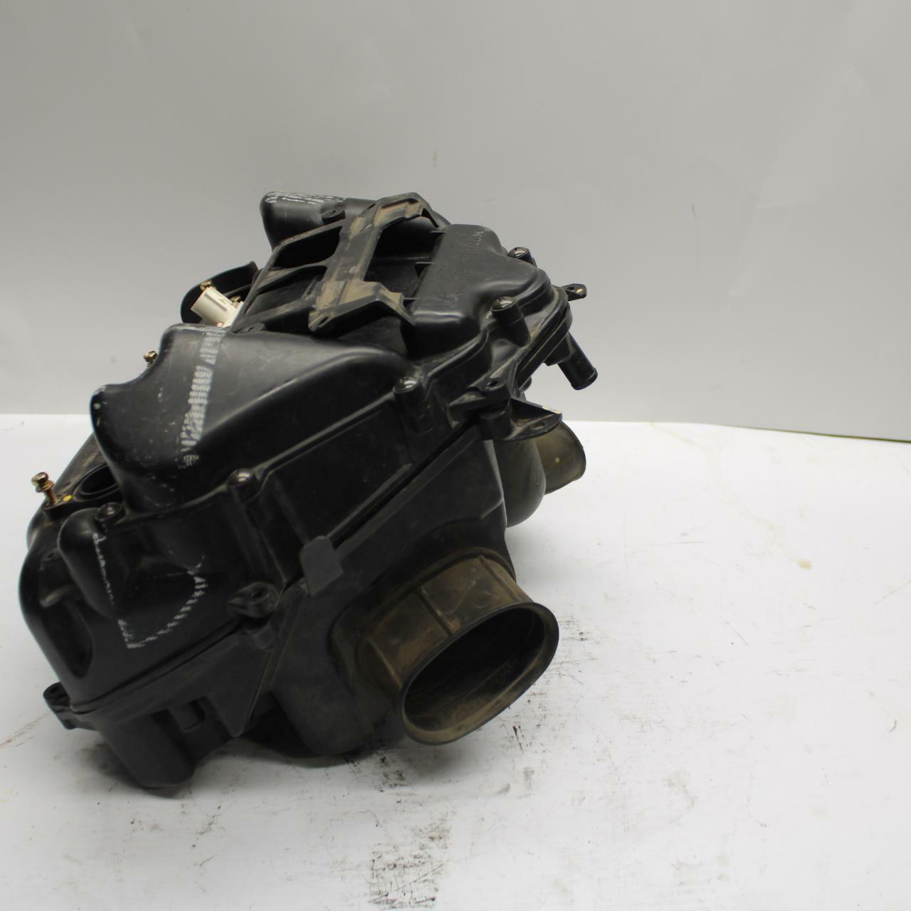 03-04 HONDA CBR600RR AIRBOX AIR INTAKE FILTER  17221-MEE-D00 17232-MEE-000 BB252