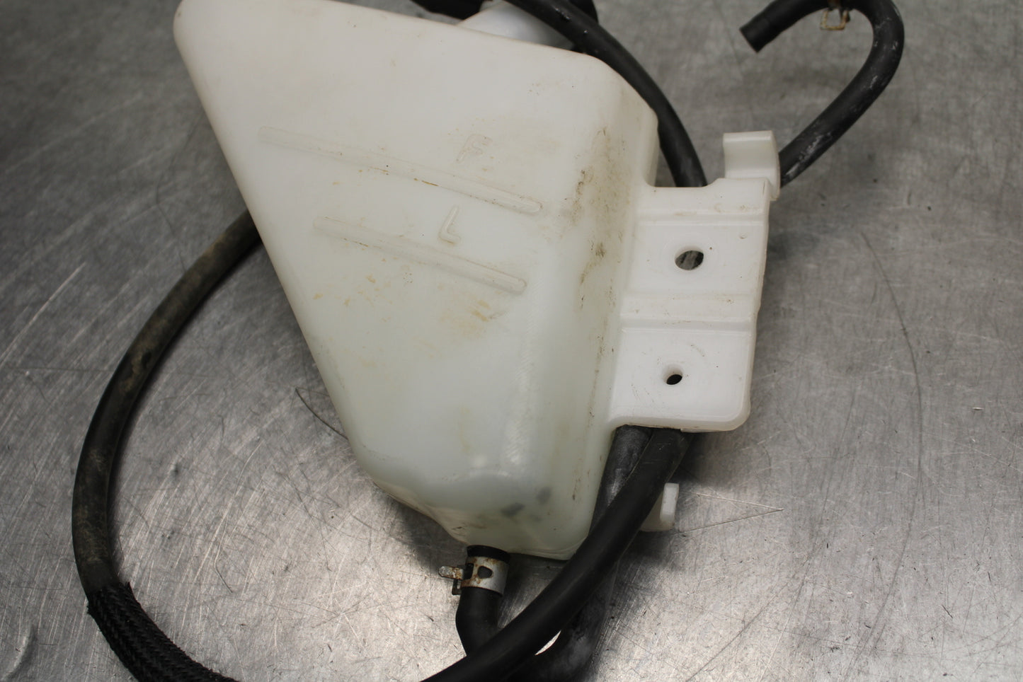 09 SUZUKI GSXR600 COOLANT WATER TANK RESERVOIR BOTTLE BB759