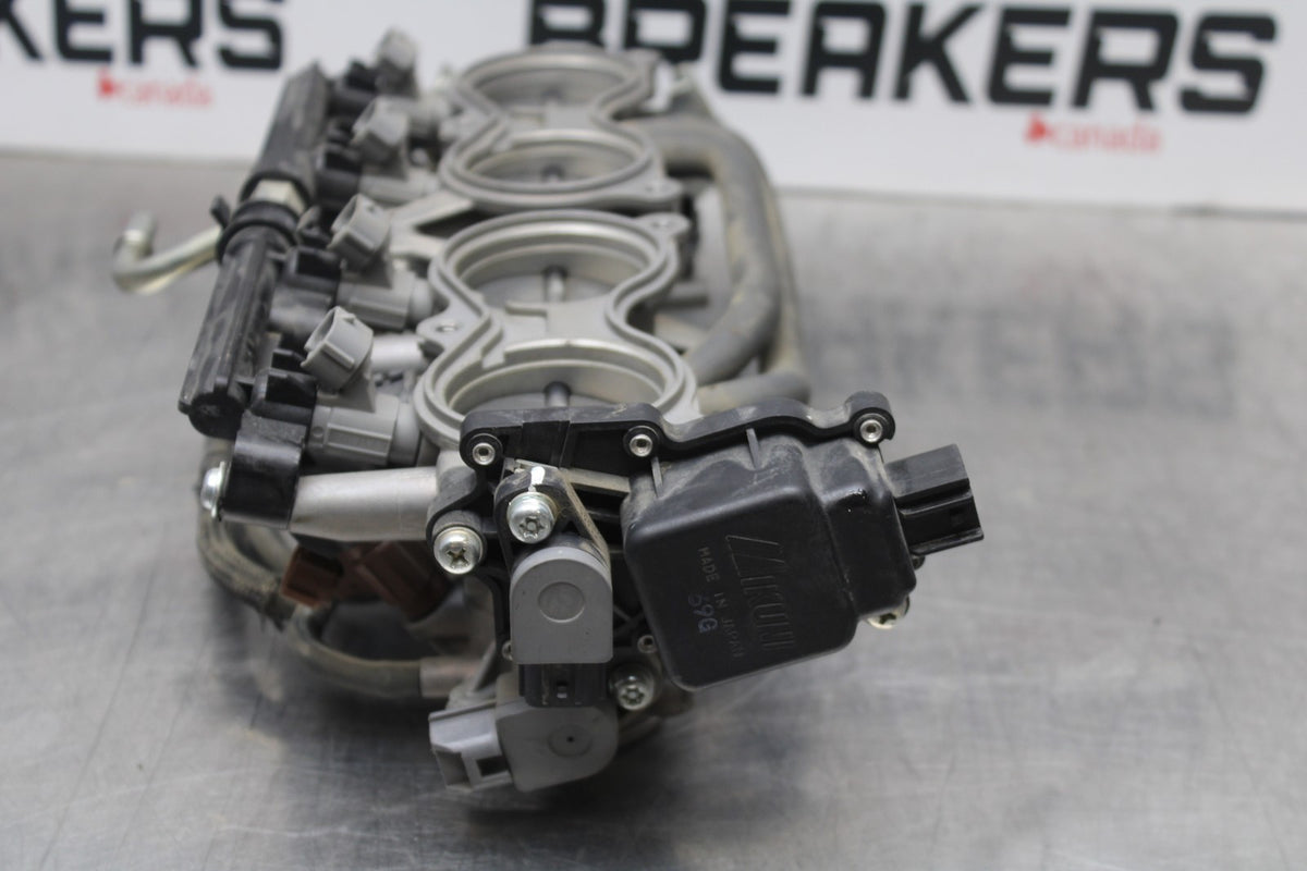 11-22 SUZUKI GSXR 600  MAIN FUEL INJECTORS / THROTTLE BODIES BB193