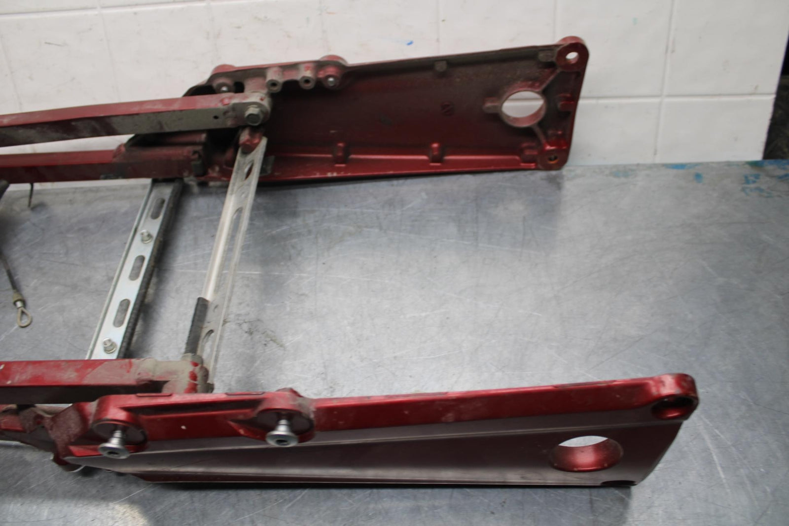 08-09 KAWASAKI NINJA ZX14R REAR SUBFRAME BACK SUB FRAME BB73