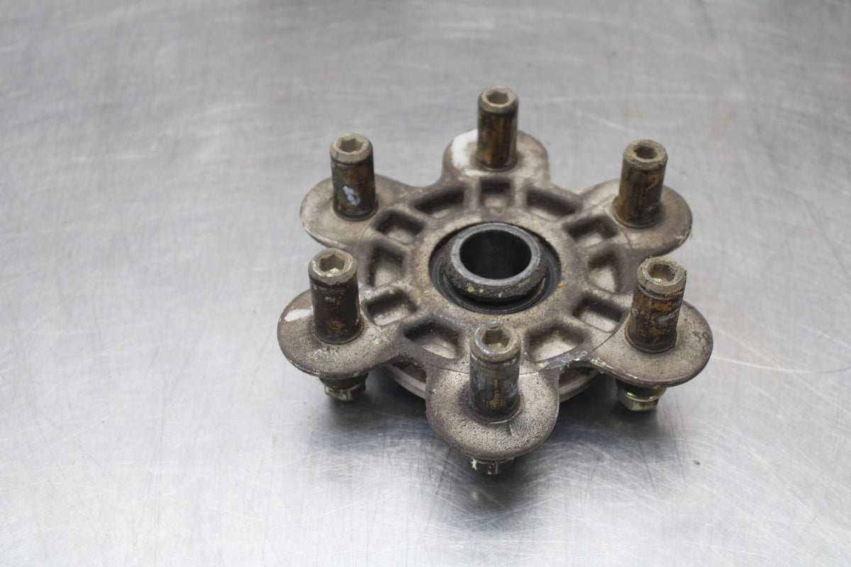 02 DUCATI MONSTER 620 REAR BACK SPROCKET HUB BB851