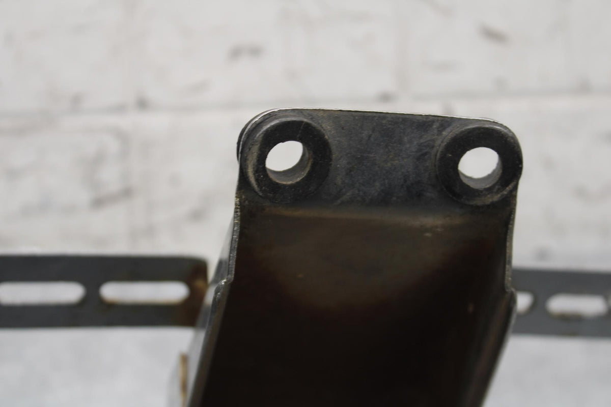 75 SUZUKI GT 550 REAR BACK TAIL LIGHT MOUNT BRACKET BB67