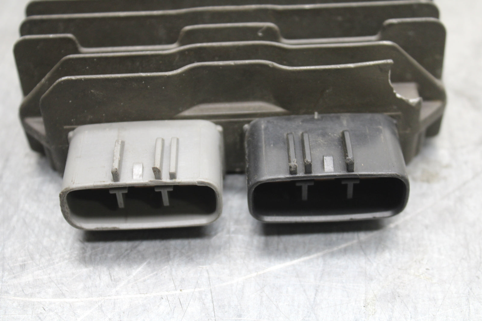 13-17 KAWASAKI NINJA ZX6R ZX636E RECTIFIER VOLTAGE REGULATOR BB735