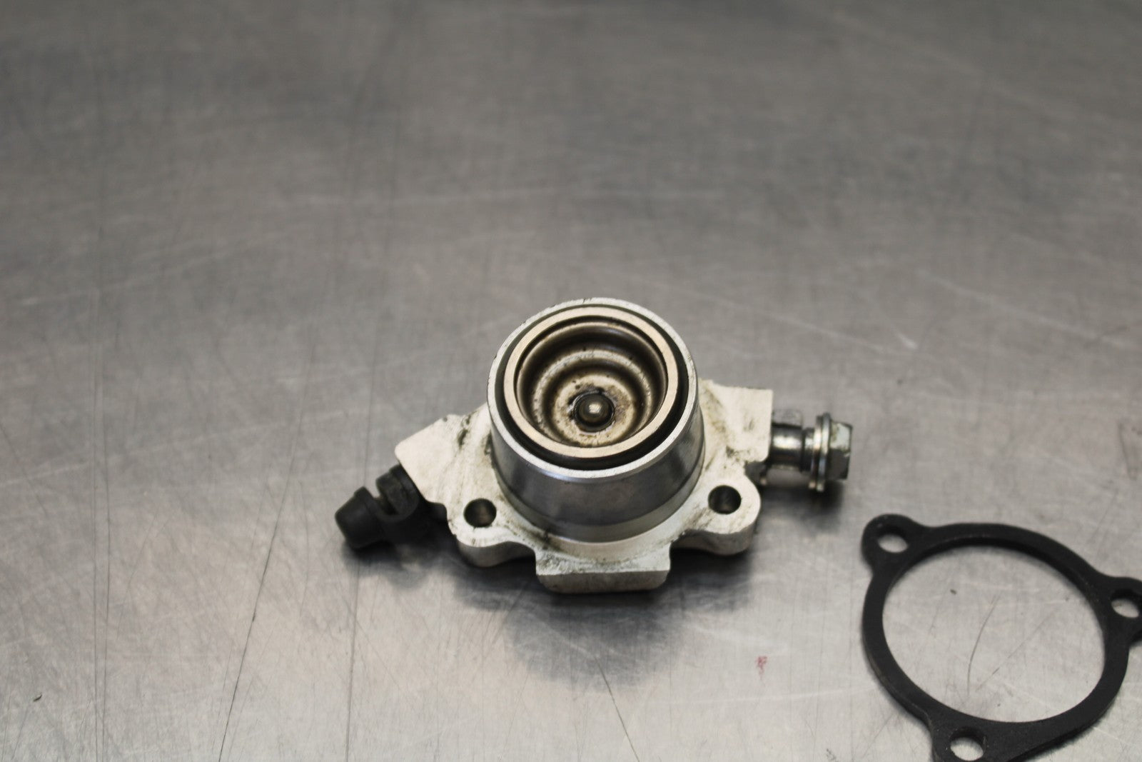 03-08 KAWASAKI VULCAN 1600 CLUTCH SLAVE PISTON CYLINDER BB196