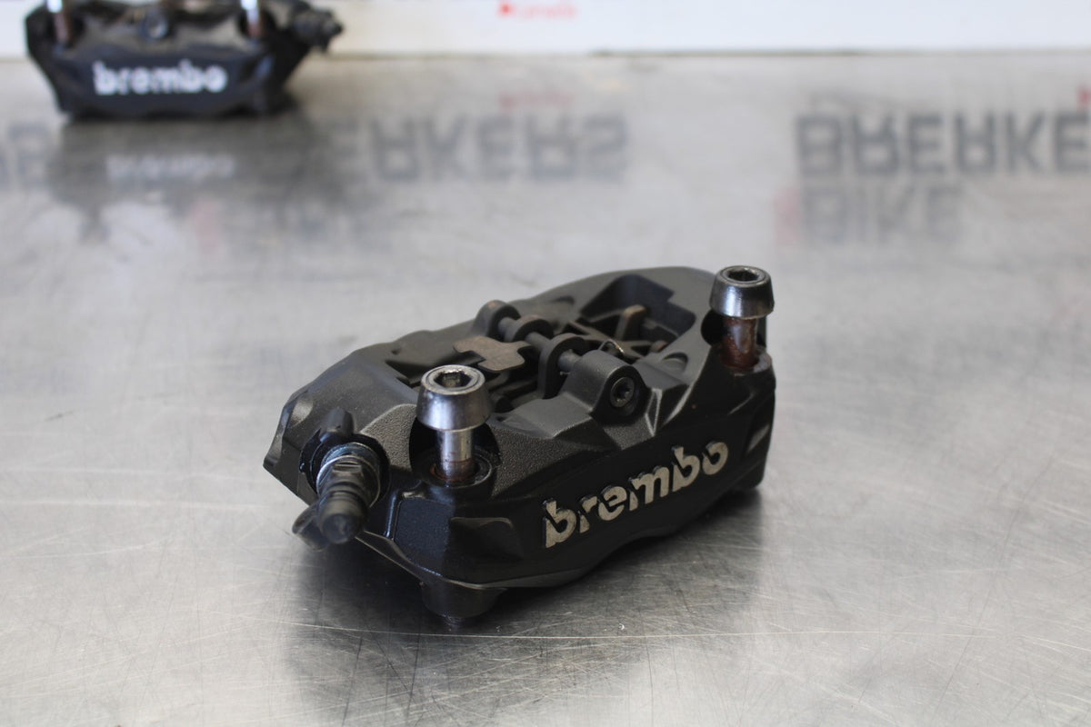 20 TRIUMPH STREET TRIPLE 765 RIGHT LEFT FRONT BRAKE CALIPER SET PAIR BB864