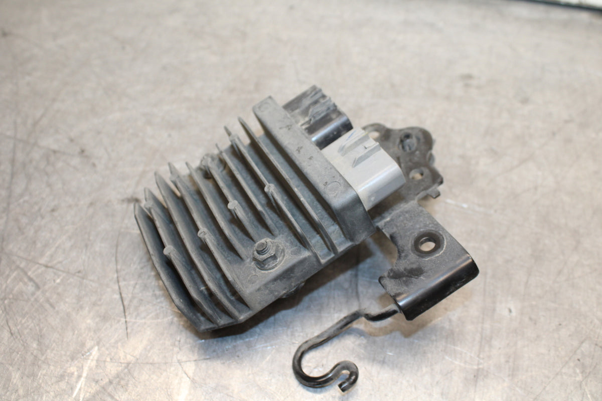 17-24 YAMAHA BOLT XVS950 RECTIFIER VOLTAGE REGULATOR BB729
