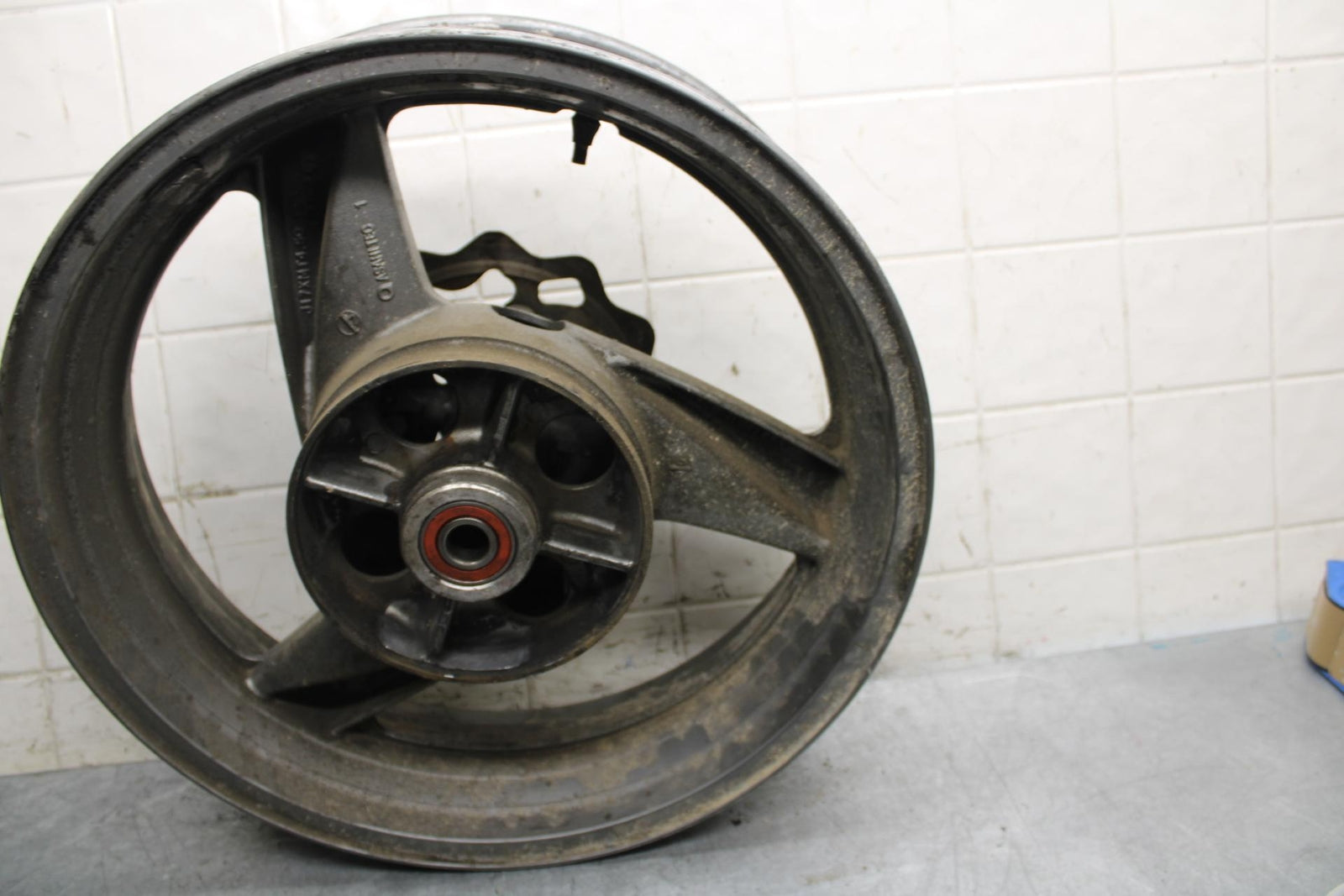 2001 Kawasaki Ninja ZX6 ZX600E REAR WHEEL RIM ROTOR BACK BRAKE DISC BB547