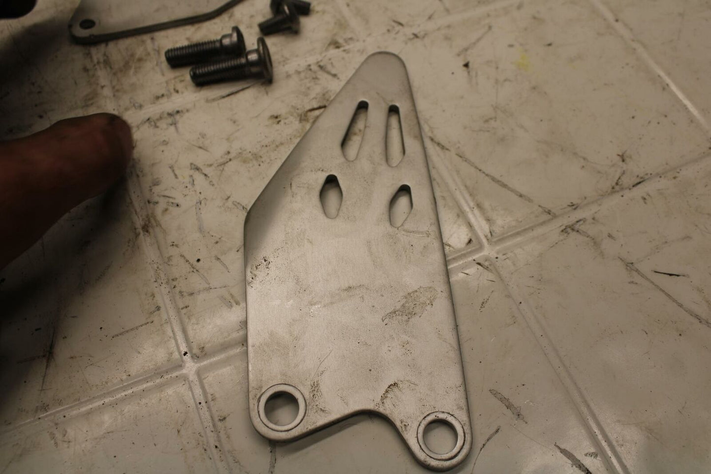 19-20 KAWASAKI NINJA ZX6R LEFT RIGHT REARSET REAR SET HEEL GUARD COVER  BB407