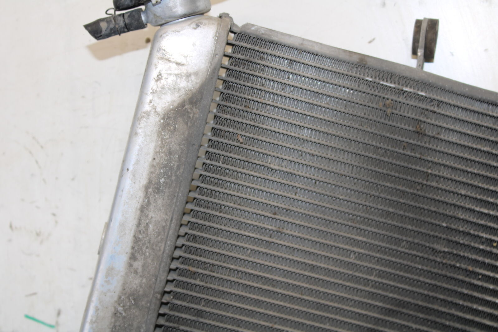 19-23 KAWASAKI NINJA ZX6R ENGINE RADIATOR MOTOR COOLER COOLING RADIATER BB701