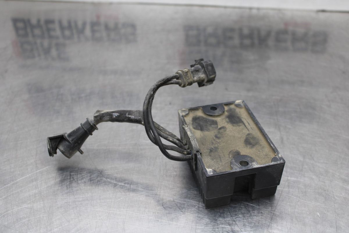 07 HARLEY-DAVIDSON SPORTSTER 1200 XL1200C RECTIFIER VOLTAGE REGULATOR  BB833
