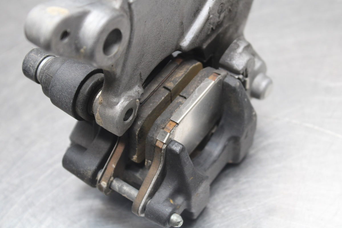 22-25 YAMAHA YZF R7 REAR BACK BRAKE CALIPER W MOUNT BRACKET BB850